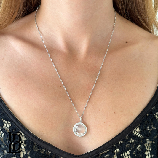 Aura Motion Necklace